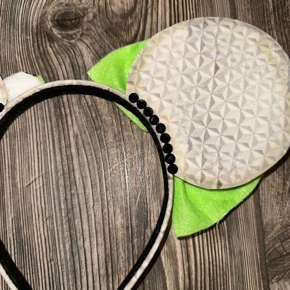 Disney Epcot Monorail Countries Mickey Mouse Ears Handmade
Soft Comfortable … - Picture 6 of 6